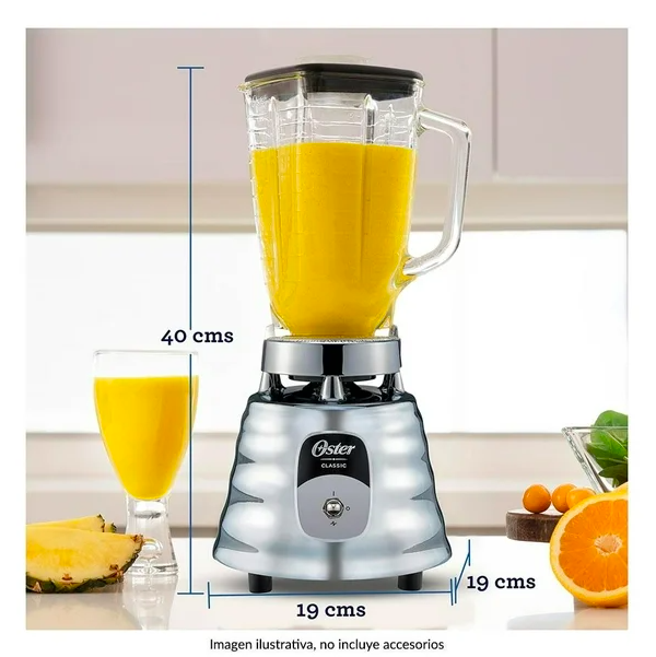 Licuadora Oster Clásica con Accesorios e Interruptor de Palanca.