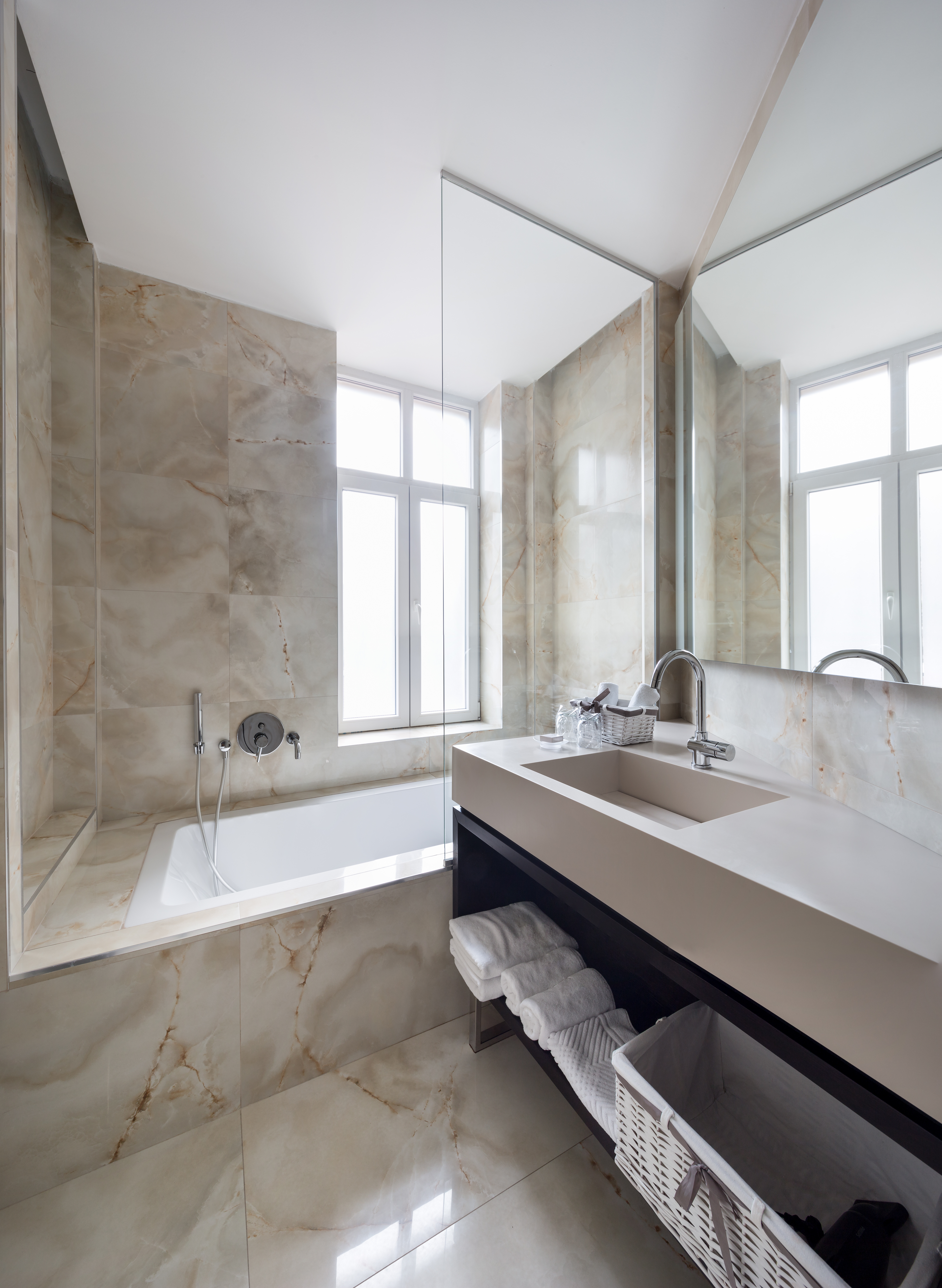 Cemix AMU - Adhesivo Reforzado Para Todo Tipo de Revestimientos