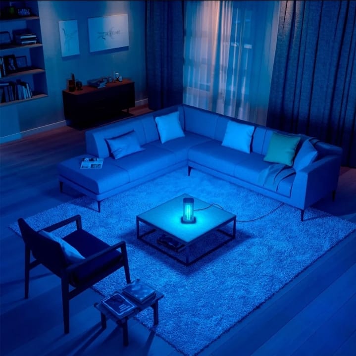 Lampara De Mesa Philips Uv-c Desinfectante & Purificadora Color Blanco.