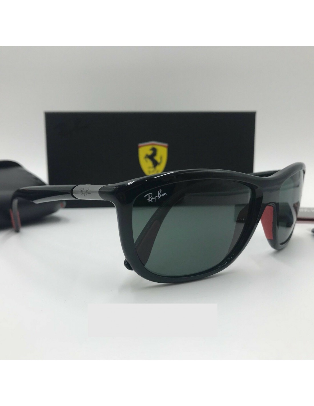 Lentes de sol Ray Ban Rb8351m F60171 Active Scuderia Ferrari Negro G-15