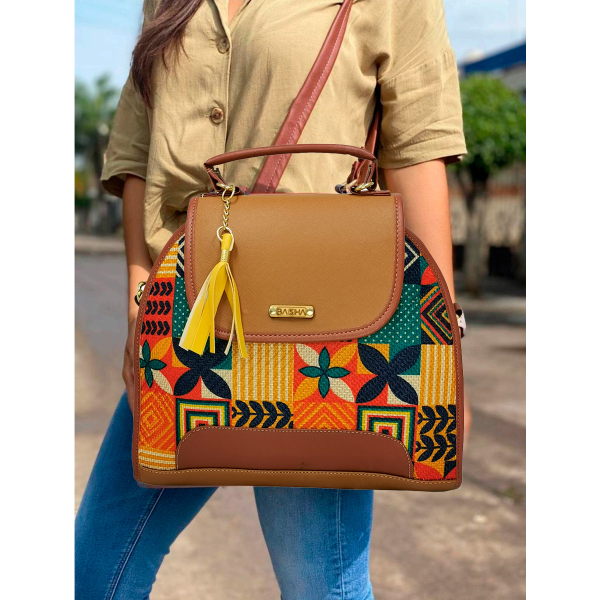 Mochila de Hombro para Mujer, Artesanal, de Yute, Modelo Mochila Cafe Cuadros