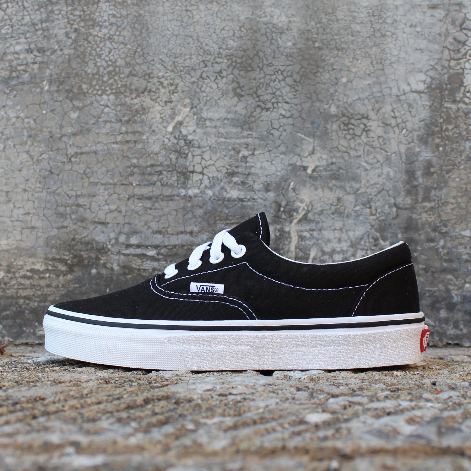 Tenis Vans Era - 0EWZBLK - Negro - Unisex 
