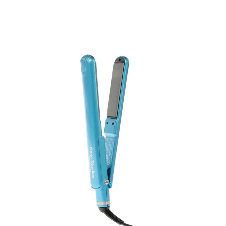 Babyliss Alaciadora Nano Titanium BNT9557ES.