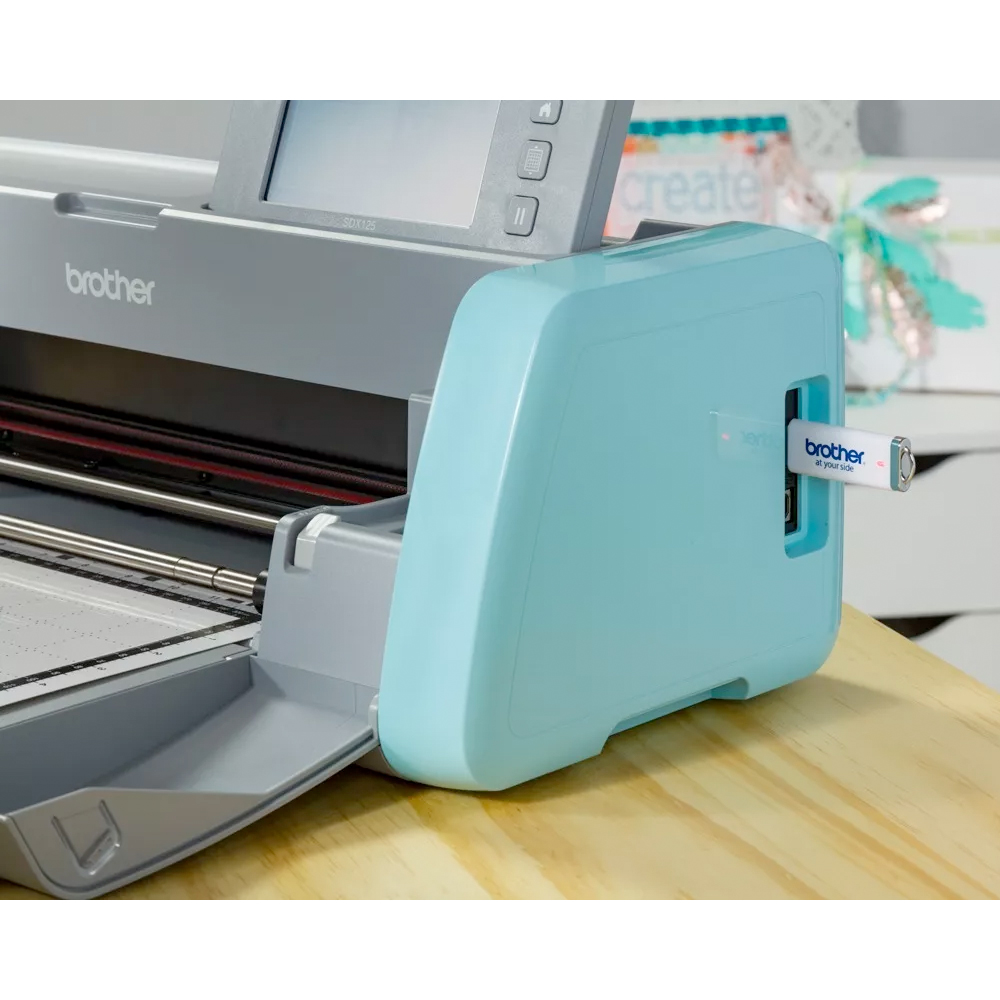 Mini Plotter de Corte Scan n Cut Brother SDX125