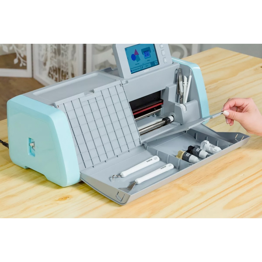 Mini Plotter de Corte Scan n Cut Brother SDX125