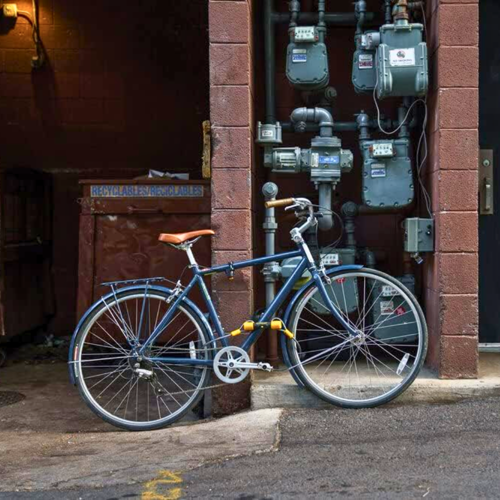 Candado Tipo U para Bicicleta Onguard con Cable Mod. BULLDOG 8015M