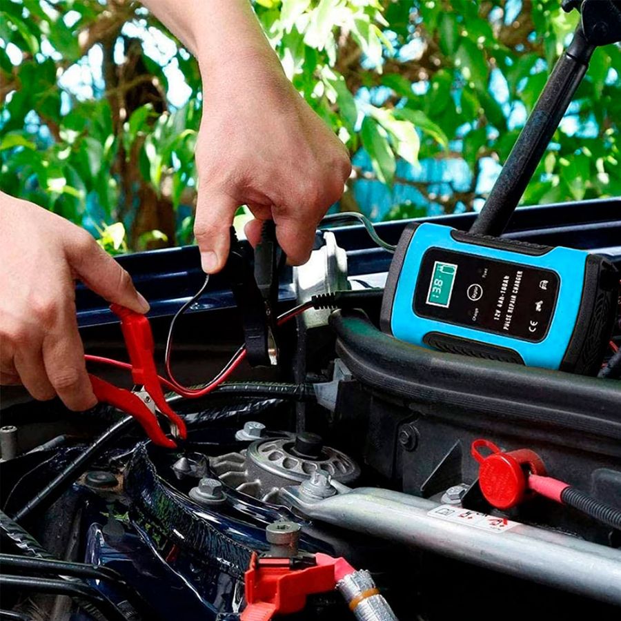 Cargador Portátil para Batería de Carro.