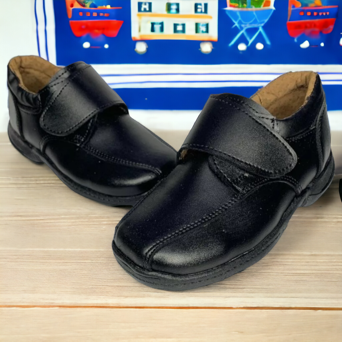 Zapato Escolar Niño Velcro Oxford Carlitos 202 Gn® LAS CUATAS.