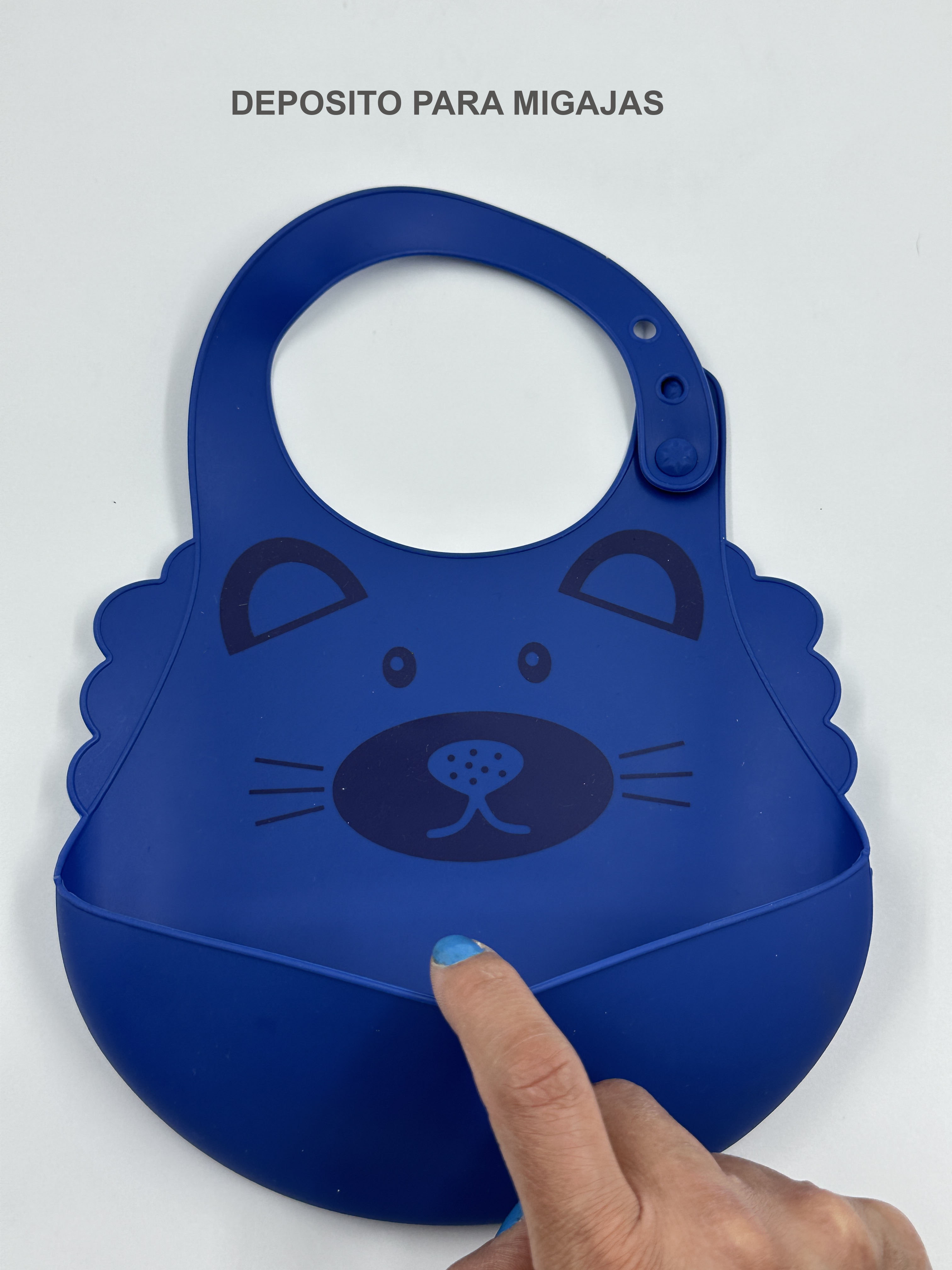 Set de 3 Baberos en Silicona y Plato con Cubiertos en Acero Inoxidable para Bebé