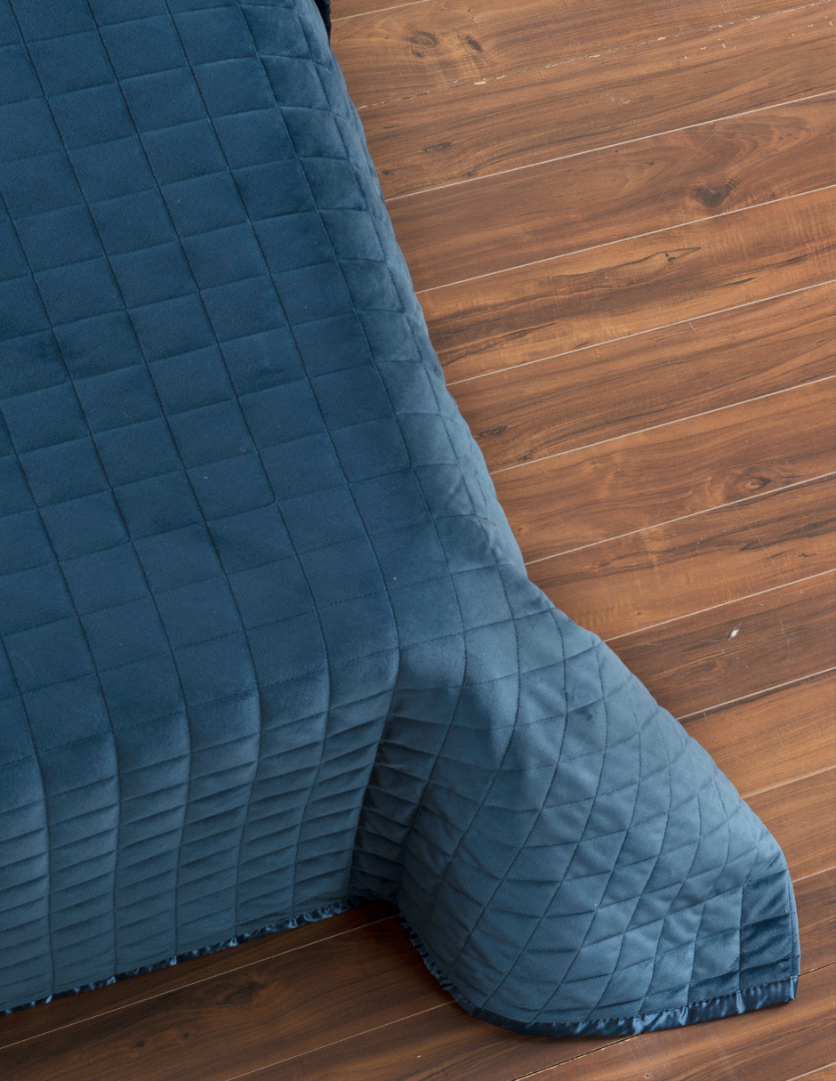 Edredón King Size Luxus Velvet Bordado con Fundas Laredo ESQUIMAL.