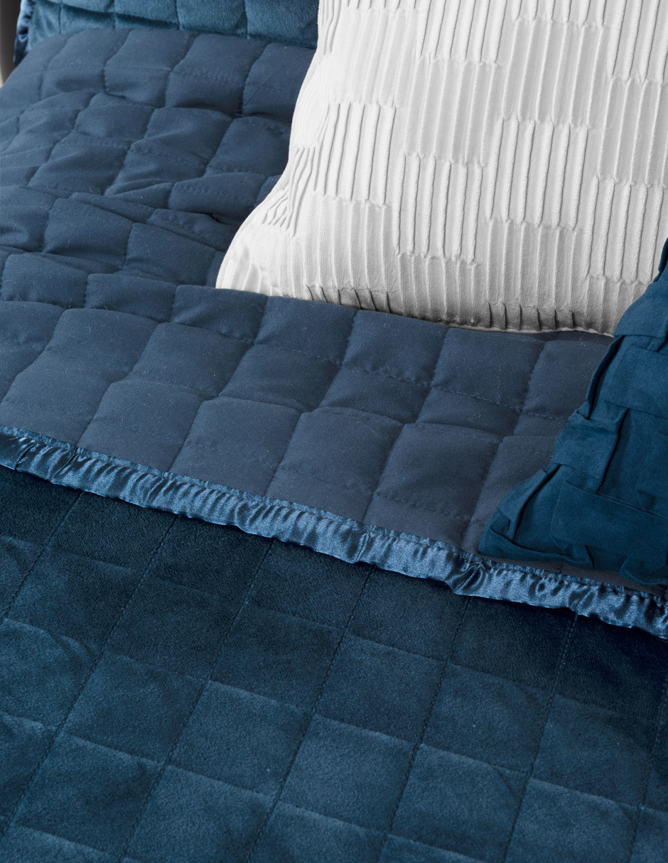 Edredón King Size Luxus Velvet Bordado con Fundas Laredo ESQUIMAL.