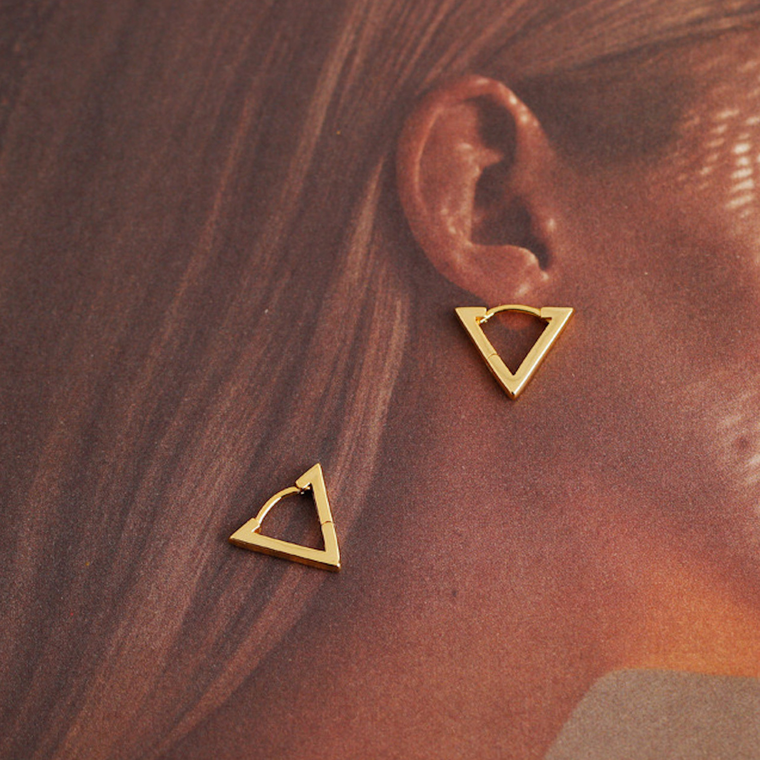 Aretes De Plata 925 Oro 18k Triangulares Flecha Moda.