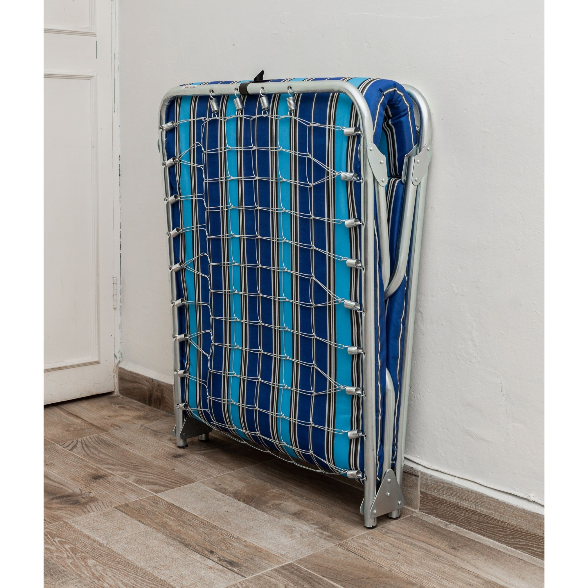 Catre Camastro Plegable de Maya Metálica con Colchón De 4 cm. Pegaso .