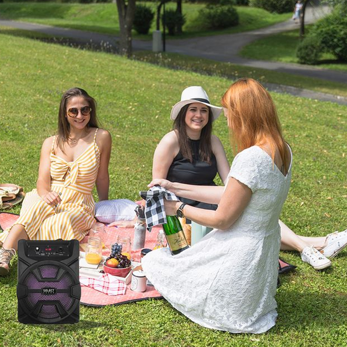 Bafle Amplificado 8" Hero Select Sound BT1008 con Tws, Bluetooth