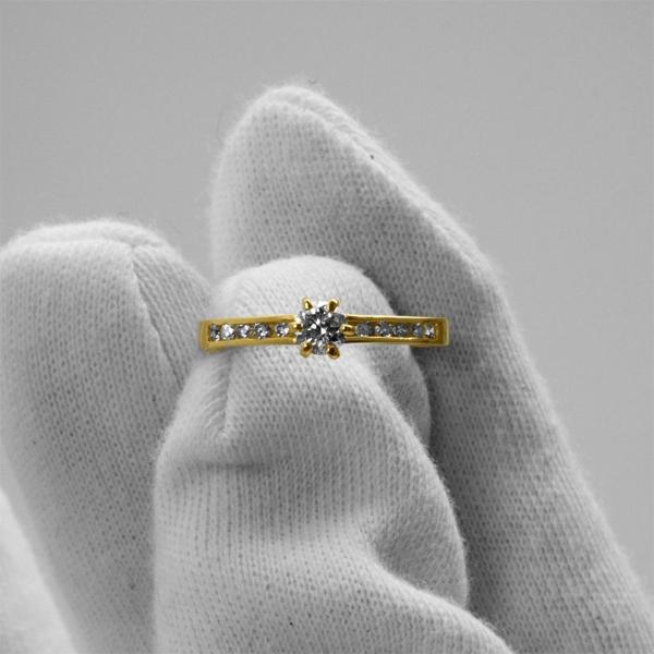 Anillo De Compromiso Oro 14k Diamante 0.33ct Certificado .