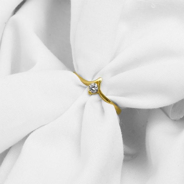 Anillo De Compromiso VAROURO  Oro 14k Diamante 0.12ct Certificado.