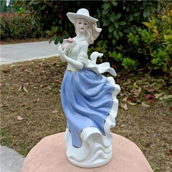 Figura cerámica única mujer MXMYH-002-1 2pzas 12x30x12cm Frente x Alto x Fondo Porcelana Artesanal MadameMallet