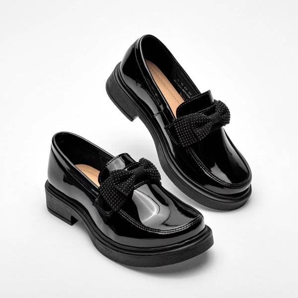 MOCASIN ESCOLAR CHAROL  de Yuyin Para Mujer Negro 23263 T7