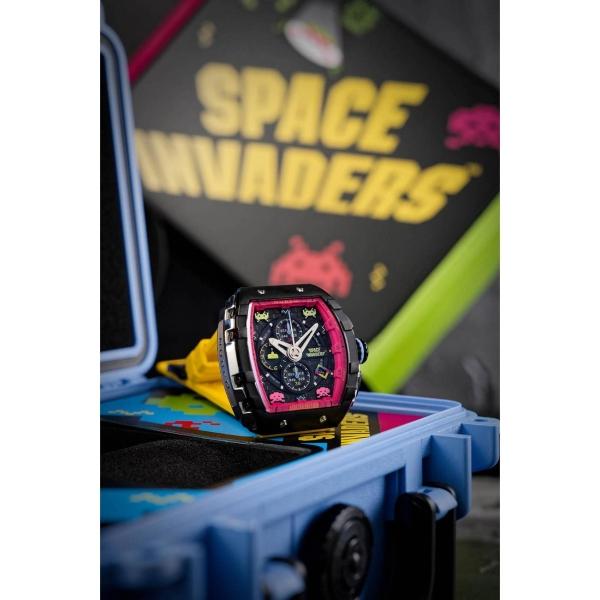Reloj Nubeo Magellan Chronograph Space Invaders Limited Edition NB-6024-SI-02 