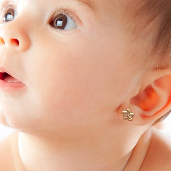 Aretes de oro 14k Mujer broquel Estrella de mar con oro amarillo y zirconia | GIALLO