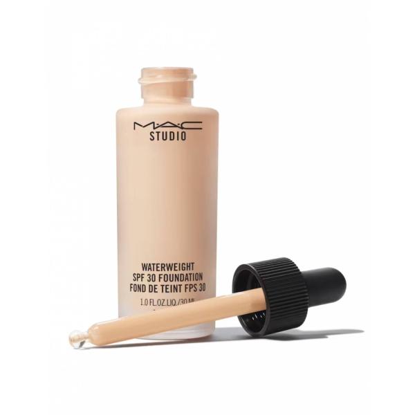Base de Maquillaje MAC STUDIO WATERWEIGHT SPF 30 FOUNDATION NC20