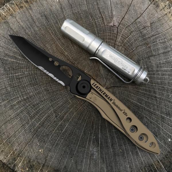 Navaja Combinada SKELETOOL KBX-CO Coyote Tan Leatherman