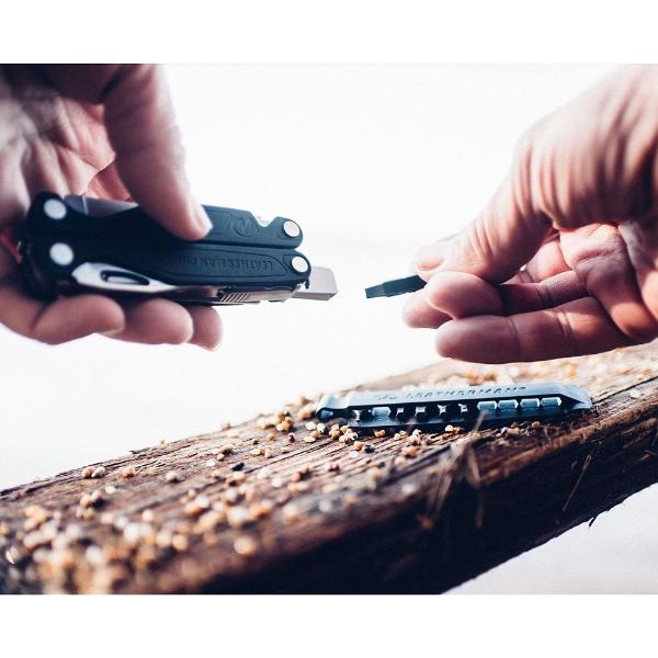 Multiherramienta REBAR Negra Leatherman