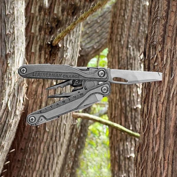 Multiherramienta CHARGE TTI+ Plata Leatherman