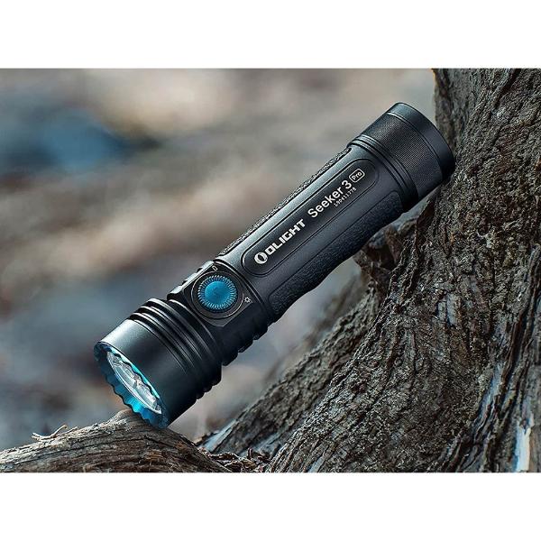 Linterna Recargable de Mano SEEKER 3 PRO Negra Olight