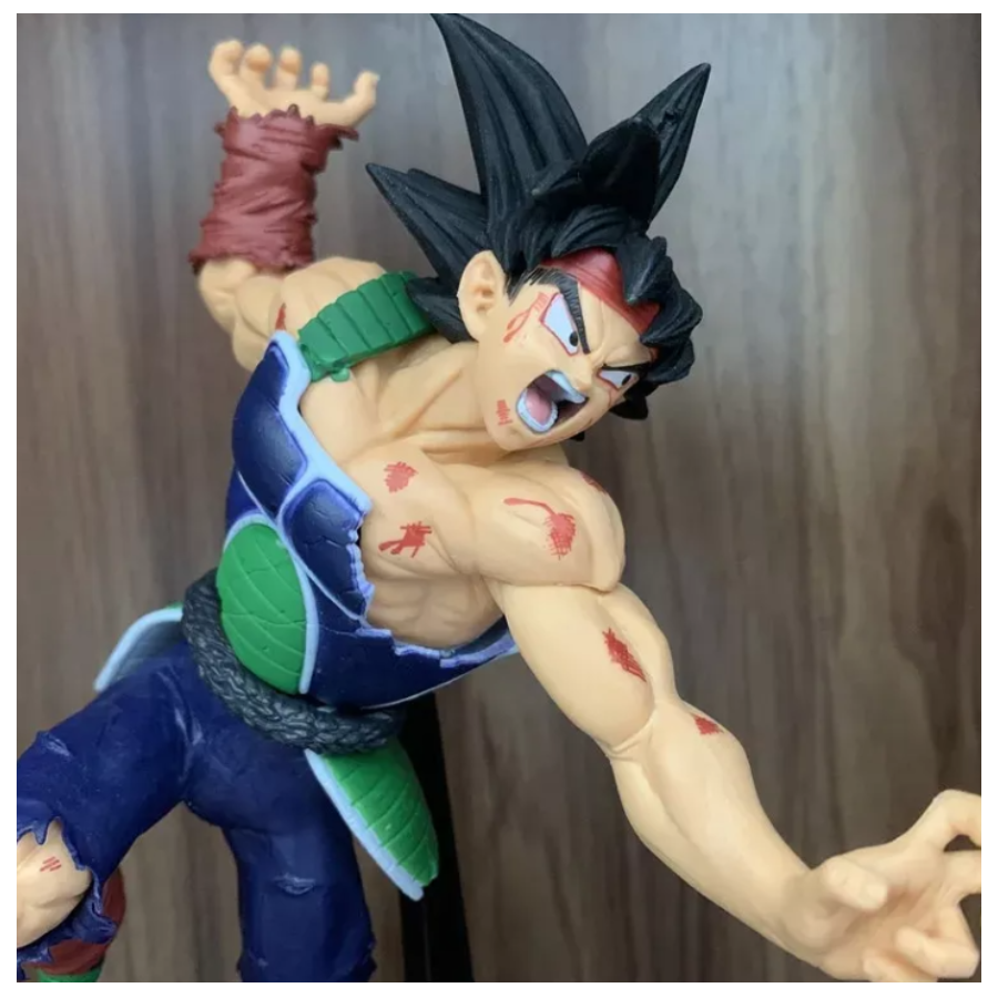 Juguete Muñeco Figura Bardock Peleando Dragon Ball Z Anime 22 Cm.