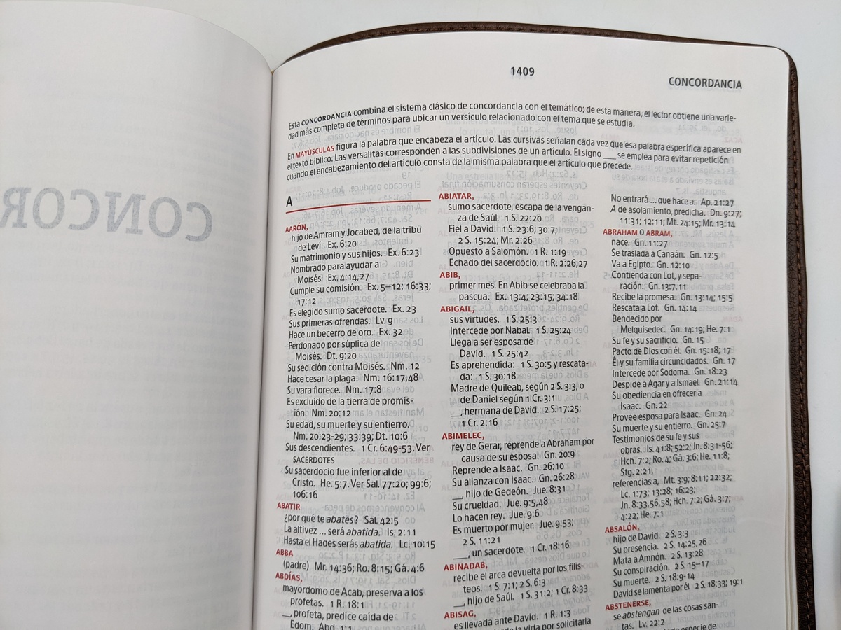 Biblia Rvr60 De Estudio Arcoíris, Morado/multicolor Imitción Piel