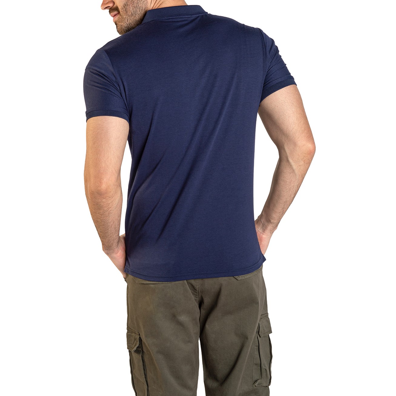 Playera básica tipo Polo Para hombre color azul marino.