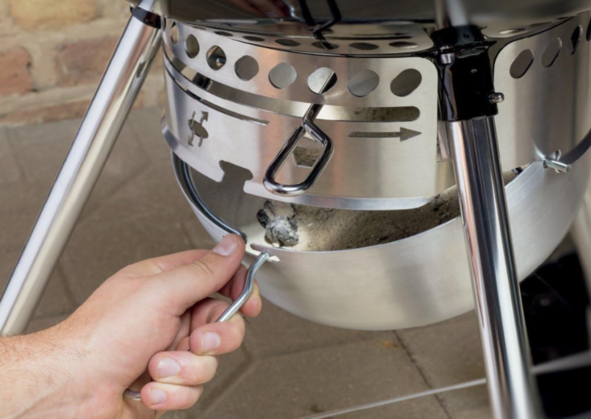 Asador de carbón Master Touch 22" Weber.