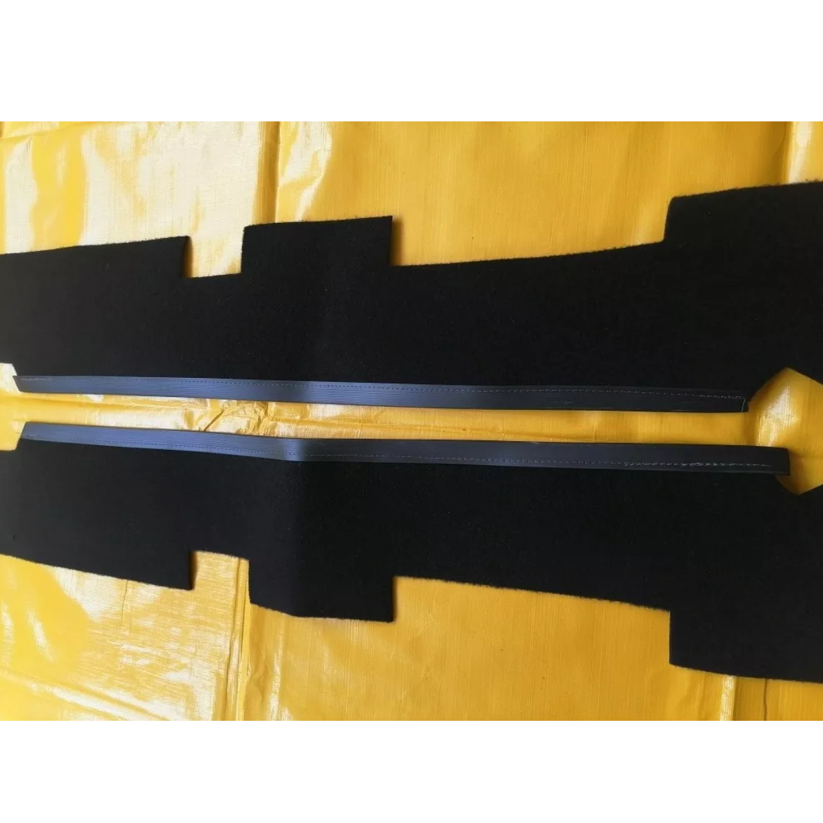 Alfombra De Vocho Con Estribos De Hule Tipo Origina.