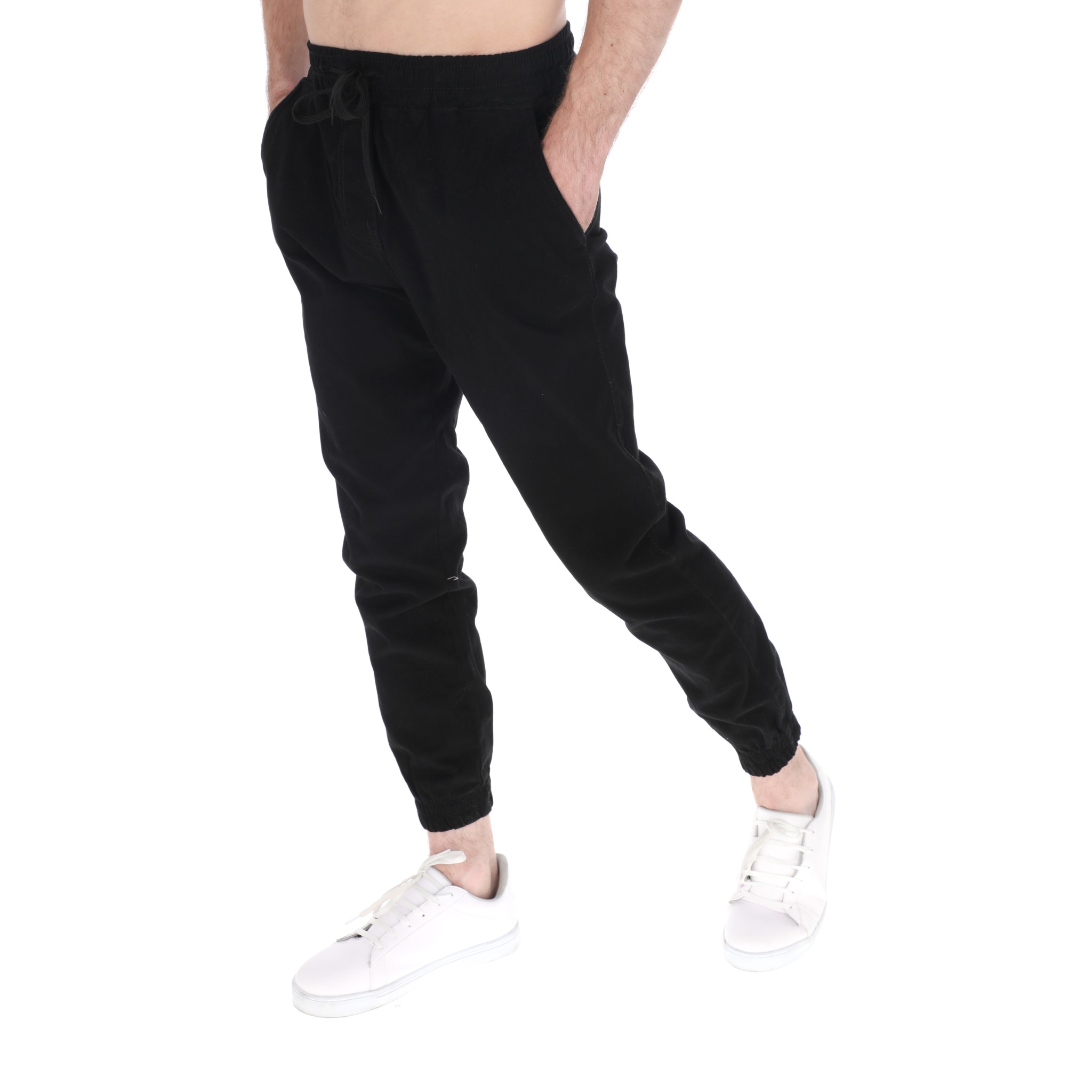 Jogger De Gabardina Para Hombre Slim Color Negro.