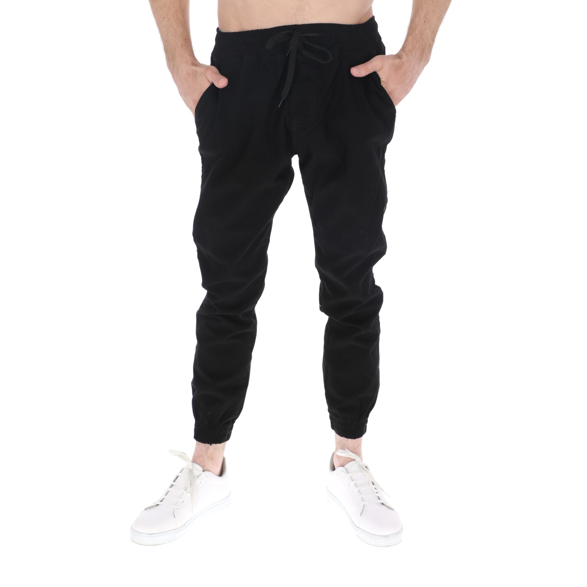 Jogger De Gabardina Para Hombre Slim Color Negro.