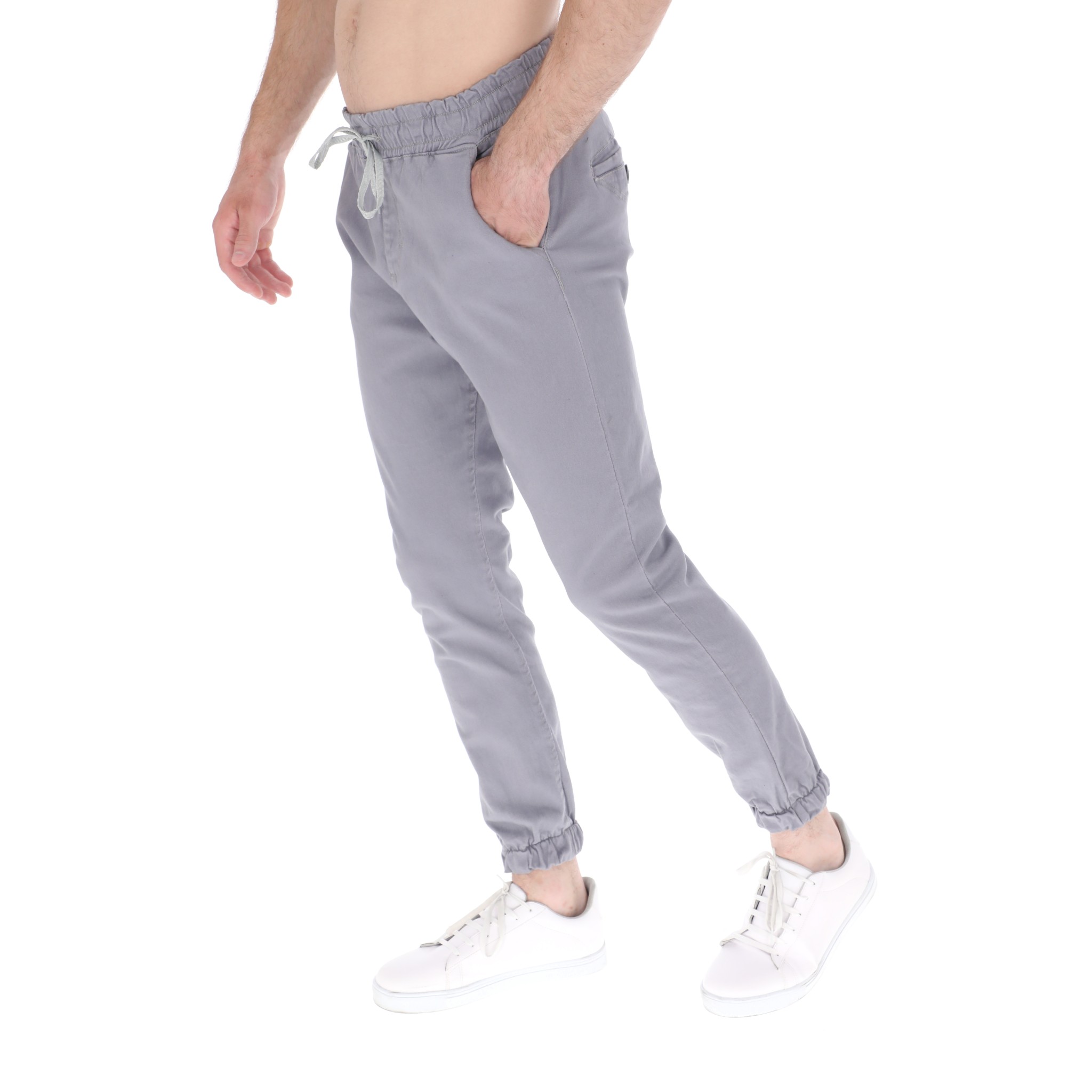 Jogger De Gabardina Para Hombre Slim Color Gris.