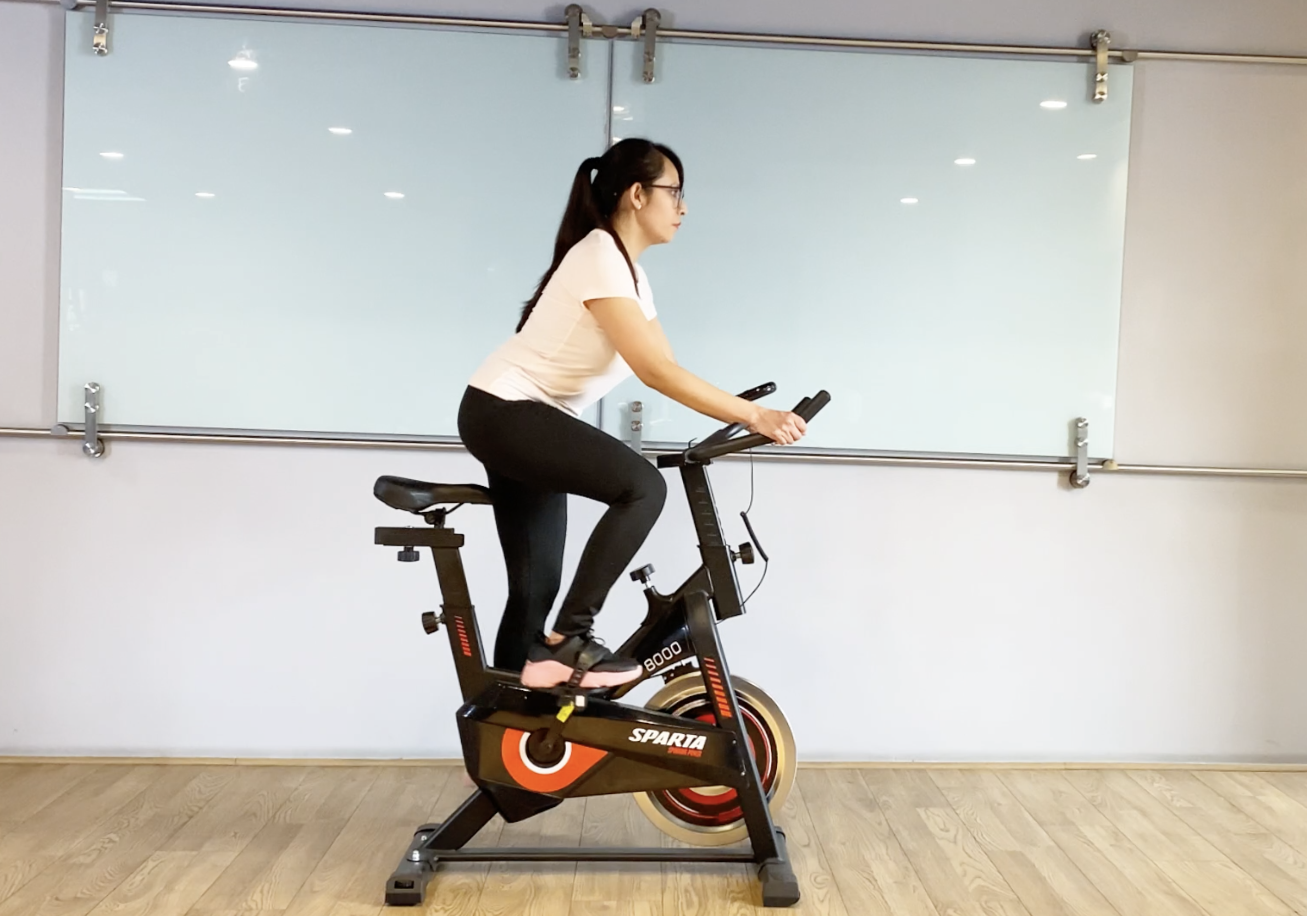 Bicicleta de Spinning Estática Fija Rueda de Inercia 8kg SPARTA APUSPA0002.