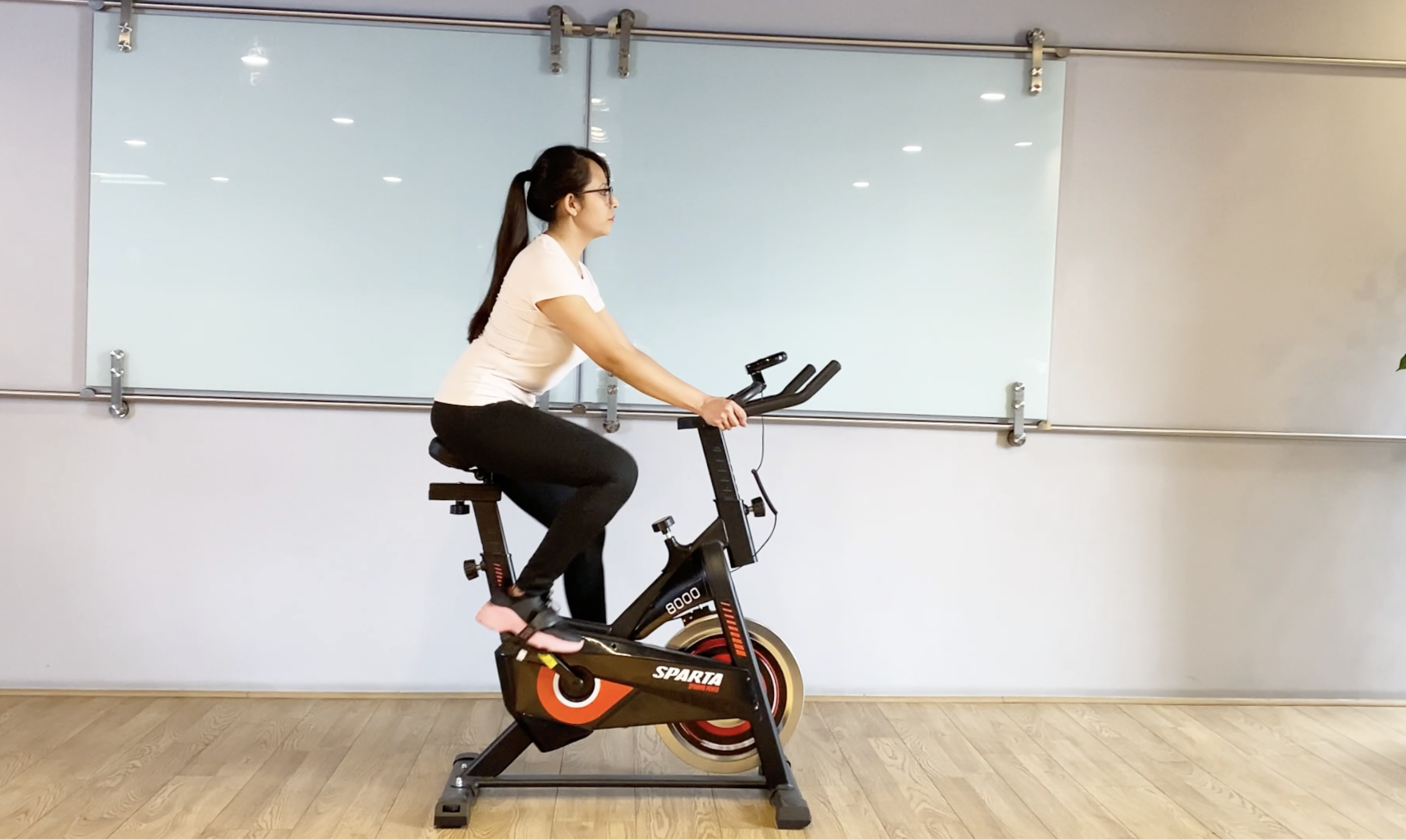 Bicicleta de Spinning Estática Fija Rueda de Inercia 8kg SPARTA APUSPA0002.