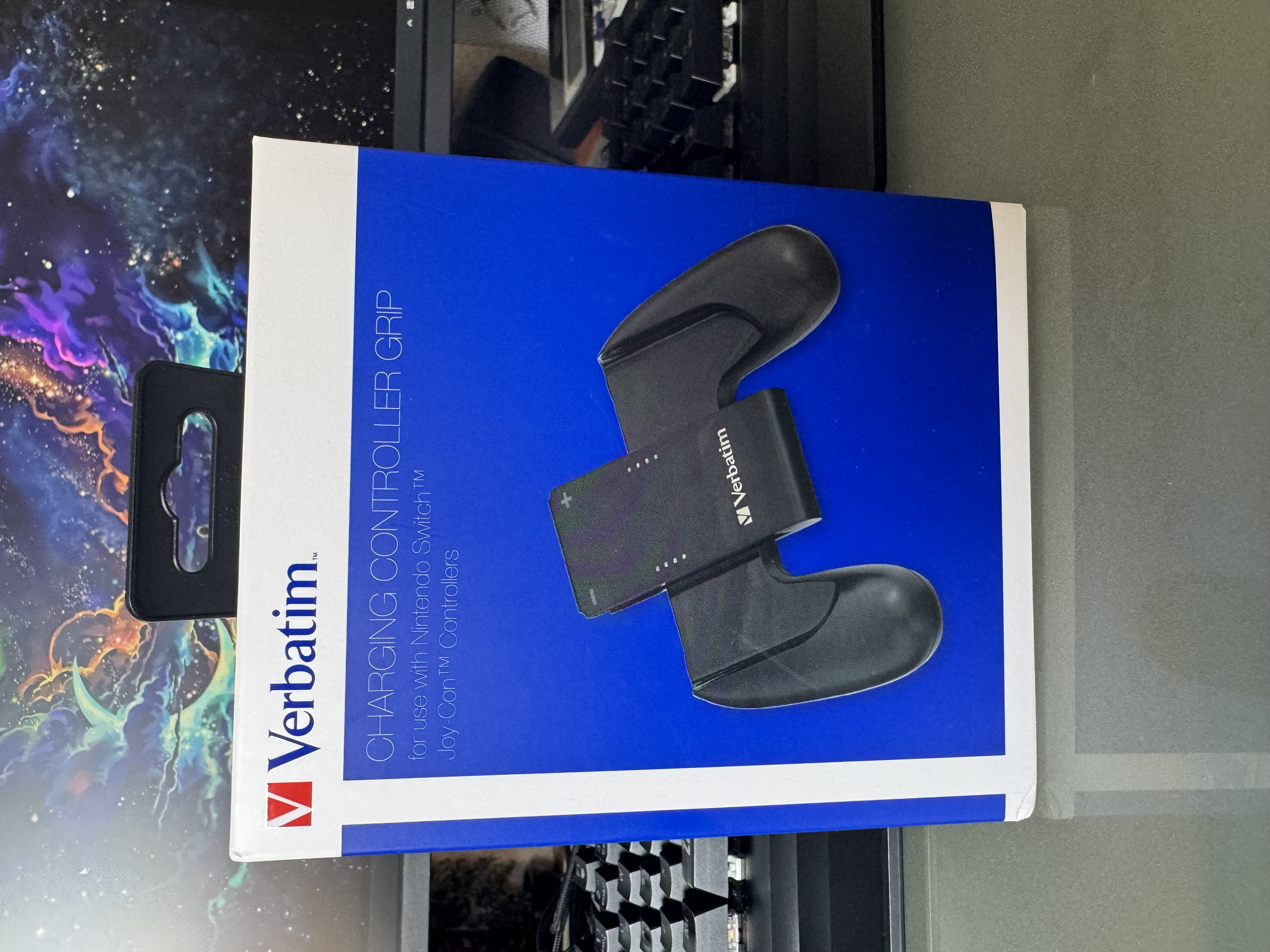 Base Con Cargador Para Joy Cons Nintendo Switch Charging Grip Verbatim 70219.