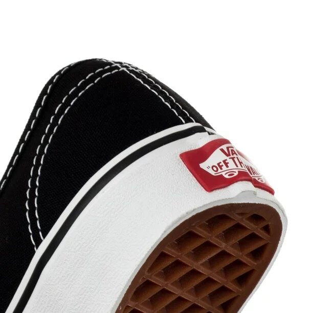 Tenis Vans Modelo Authentic Color Negro/Blanco Unisex.