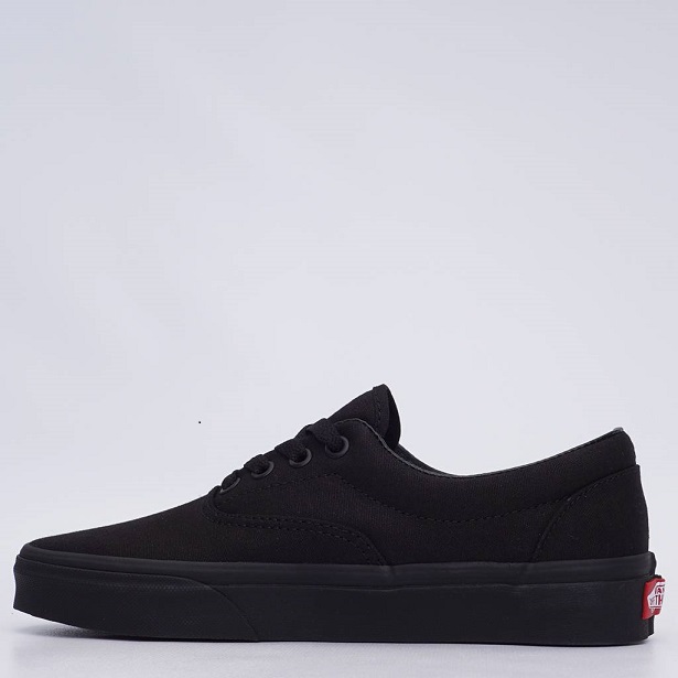 Tenis Vans Modelo Era Color Negro/Negro Unisex.