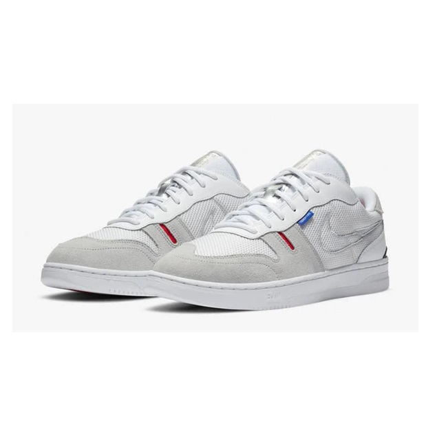 Tenis Nike Squash-Type Gamuza Platinum Tint Hombre.