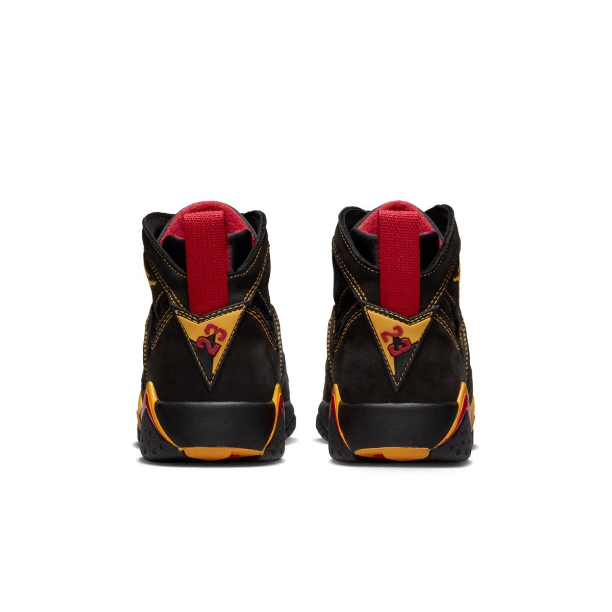 Tenis Nike Air Jordan 7 Retro GS Citrus 2022.