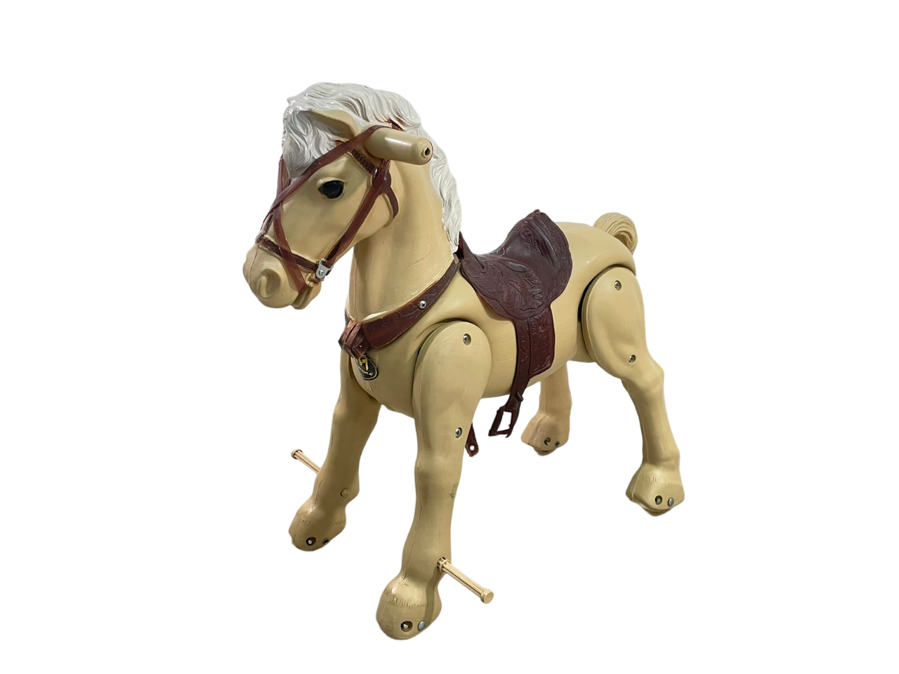 Caballo Montable Bronco Para Niños Con Accion De Avance Color Cafe 