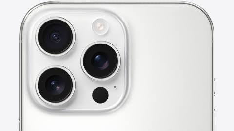Apple iPhone 16 Pro Blanco Titanium 256 GB reacondicionado. Funda de regalo.